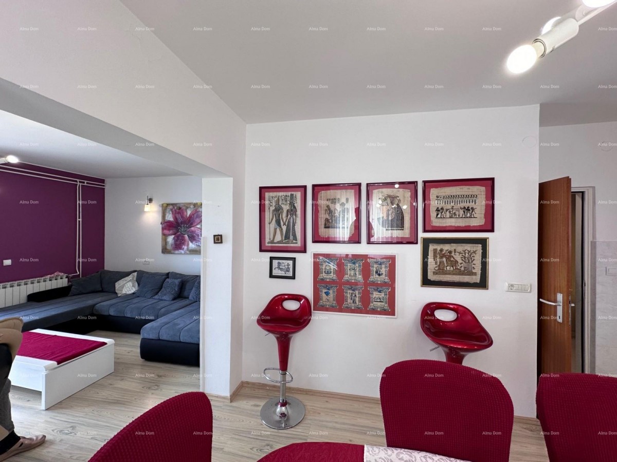 Продаем квартиру в тихом месте Бусолера. 11