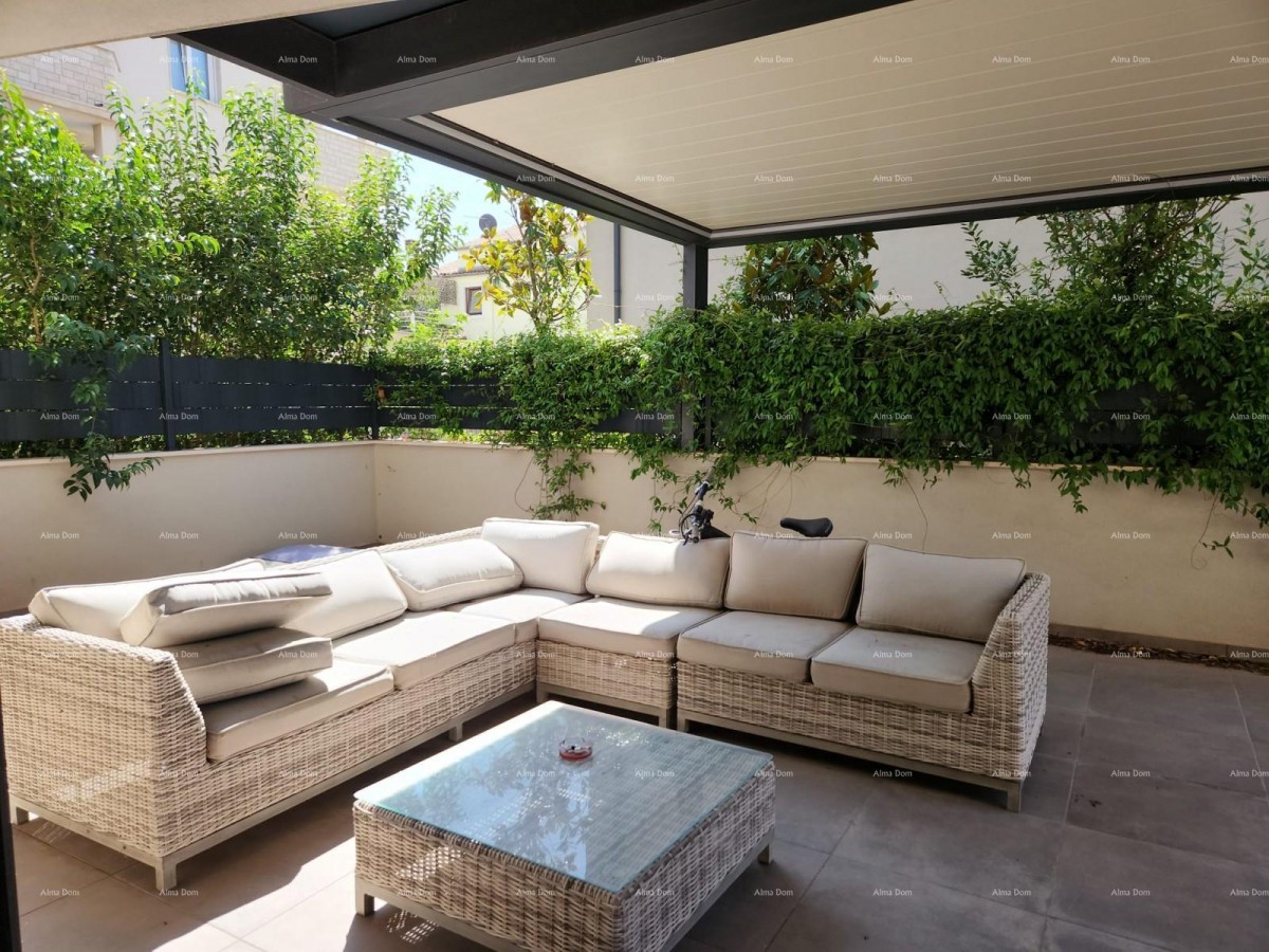 STOJA Современная квартира с террасой 80 м², в 100 м от моря в Пуле! 1