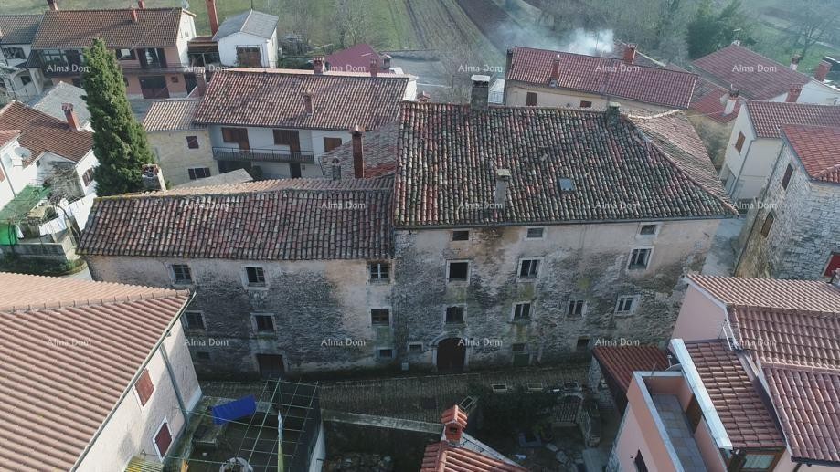 PRODAJE SE KUĆA ZA INVESTICIJU – CENTAR ŽMINJA – 546 m² 4