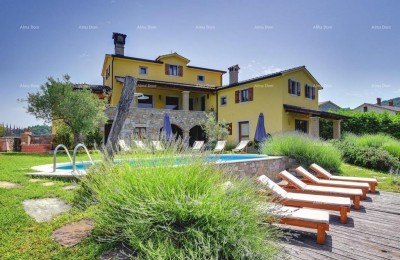 Prodaja se čudovita vila z bazenom v bližini Pazina