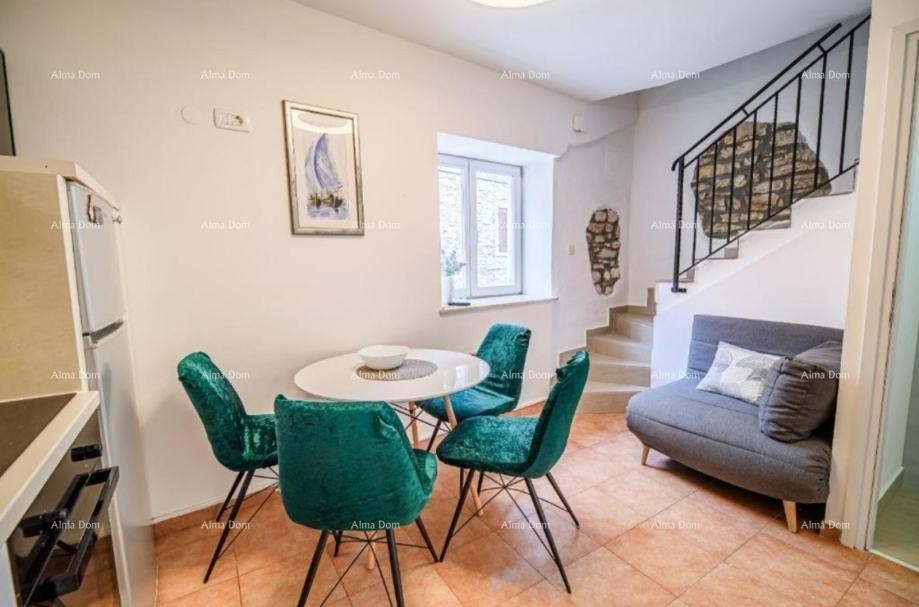 Sale - House in the center, only 50 m from the sea, Umag! 4