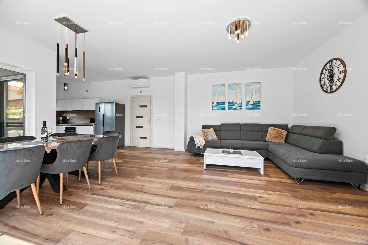 Pomer. New Detached Single-Story House with Pool. 12