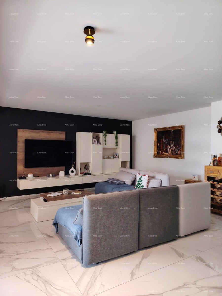 Luksuzno stanovanje s pogledom na morje, 30 m od plaže, popolno za družino 13