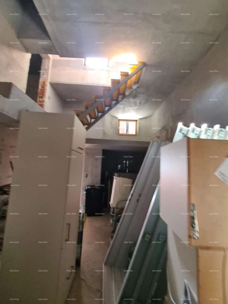 Prodaje se kuća s dva stana – Fažana 8