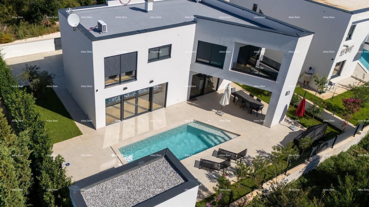 Savršena obiteljska kuća s bazenom u Banjolama, blizu plaže i prirode 2