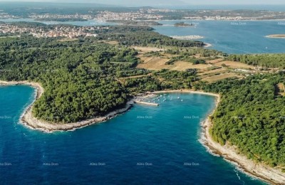 Premantura, construction land with an area of 1,800 m²