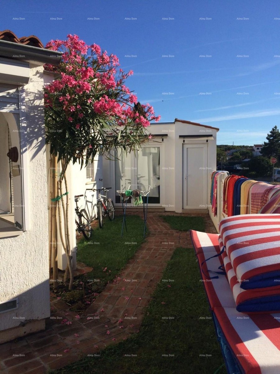 Na prodaju apartman u prizemlju – Barbariga, 80 m², 500 m od mora! 10