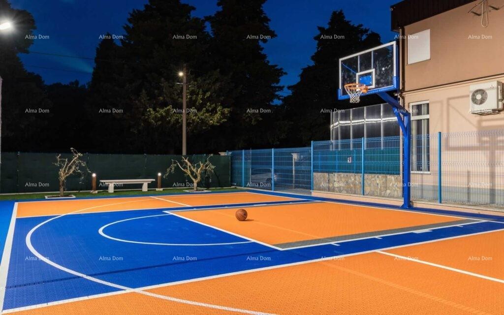 Красивая вилла на большом участке! 13