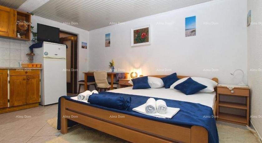 ДОМ С 3 АПАРТАМЕНТАМИ, МЕДУЛИН 23