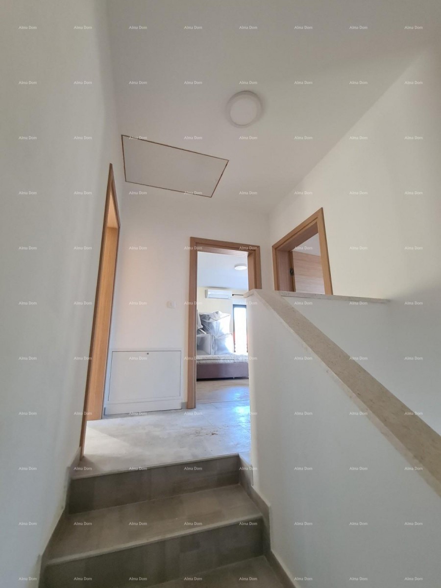 Casa con piscina! Vicino a Medolino! 15