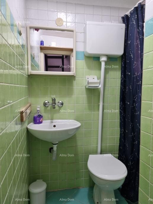 PULA STARA JEZGRA GRADA. KUĆA NA 5 MANJIH ETAŽA. 25