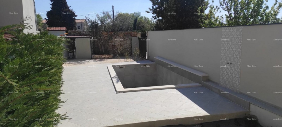 Hiša Svetvinčenat 2