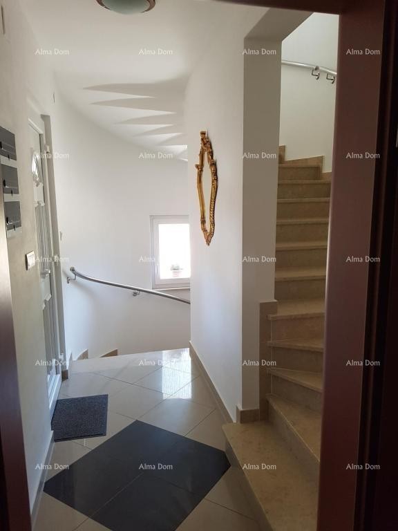 Lijepa kuća u Puli! 7