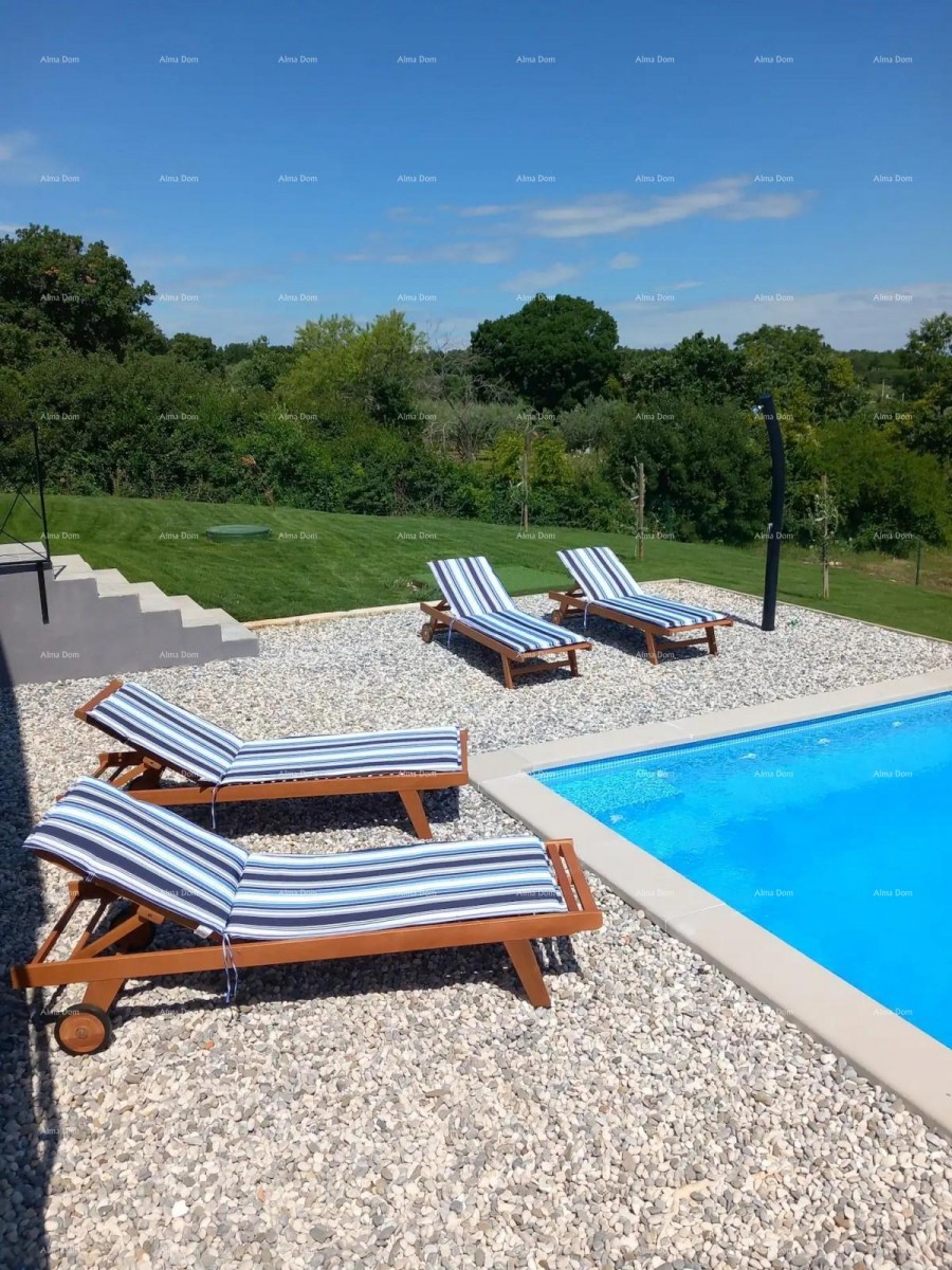 A single-storey house with a swimming pool in the vicinity of Marčana is for sale 5