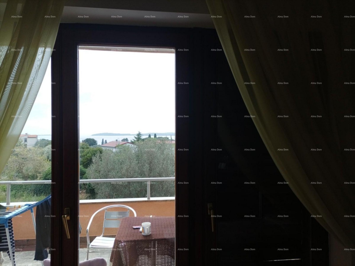 Palazzina con 5 appartamenti, ciascuno con una bellissima vista sul mare 12