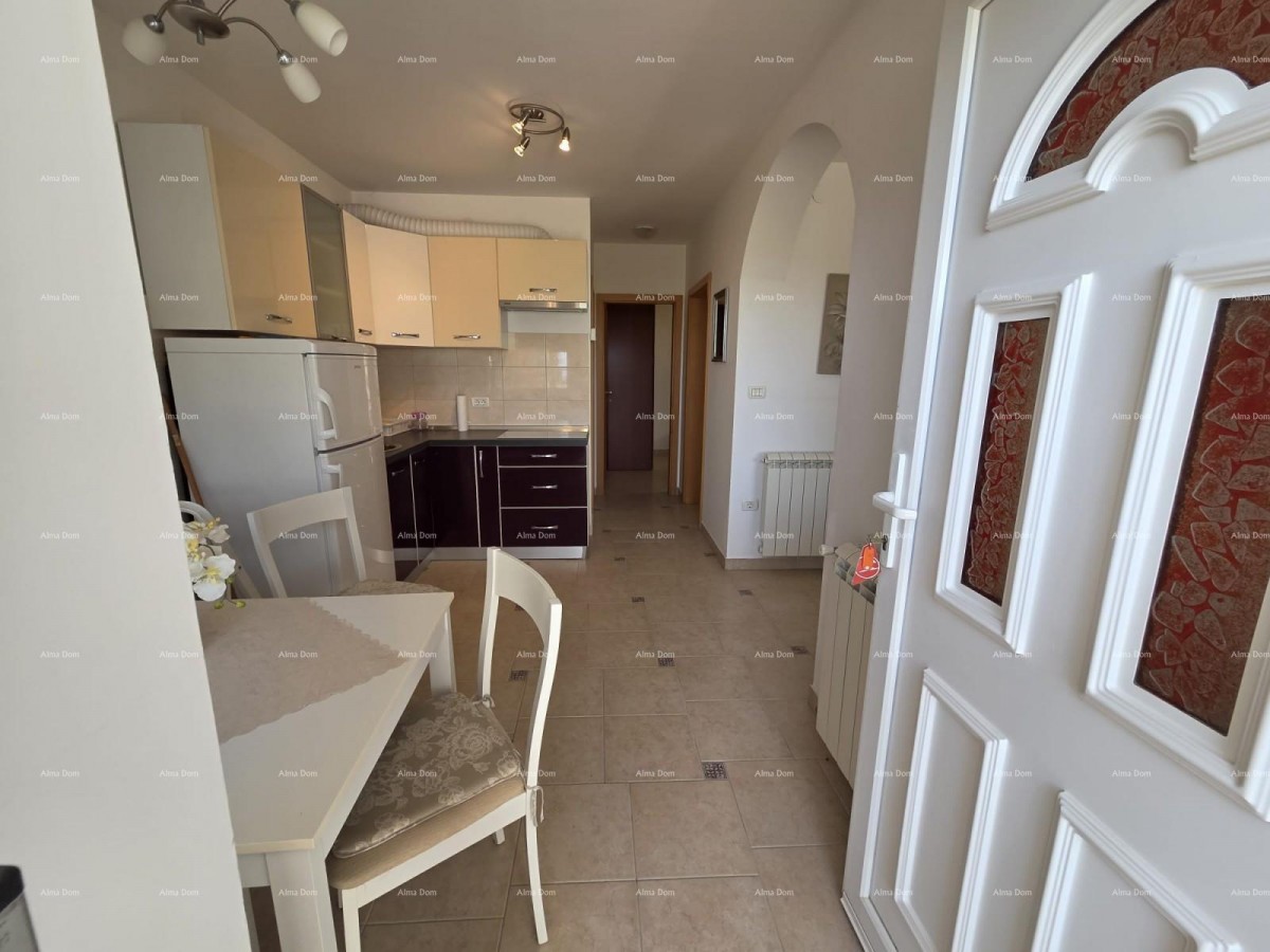 Prodaja šarmantnega stanovanja 60 m², Duga Uvala, pogled na morje 11