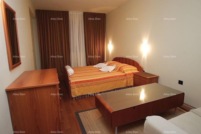 Na prodaju – Luksuzna vila 60 m od morja, Peščena uvala 7