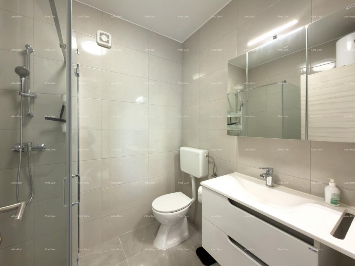 Vendiamo un nuovo appartamento di 63 m2 a Peroj! 11