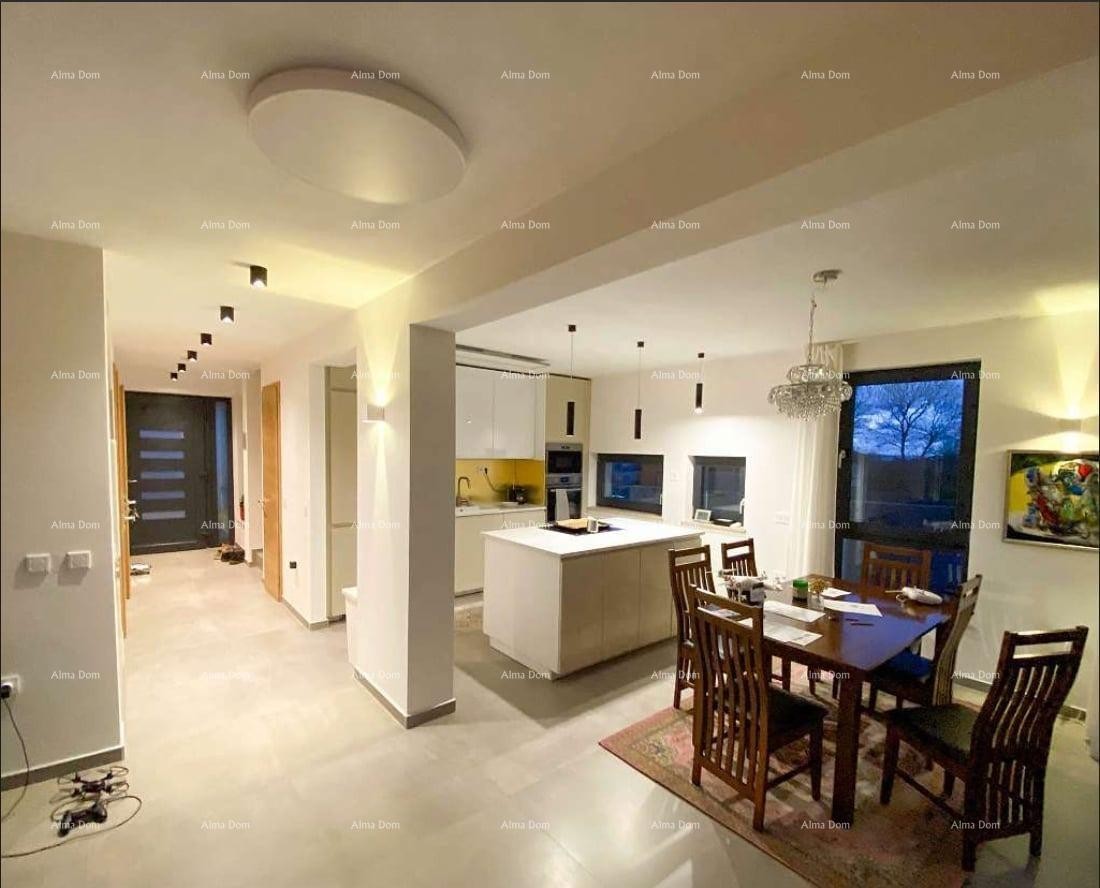 Современная вилла в Истрии с видом на море, крытой террасой и ухоженным садом – 800 м от пляжа 8