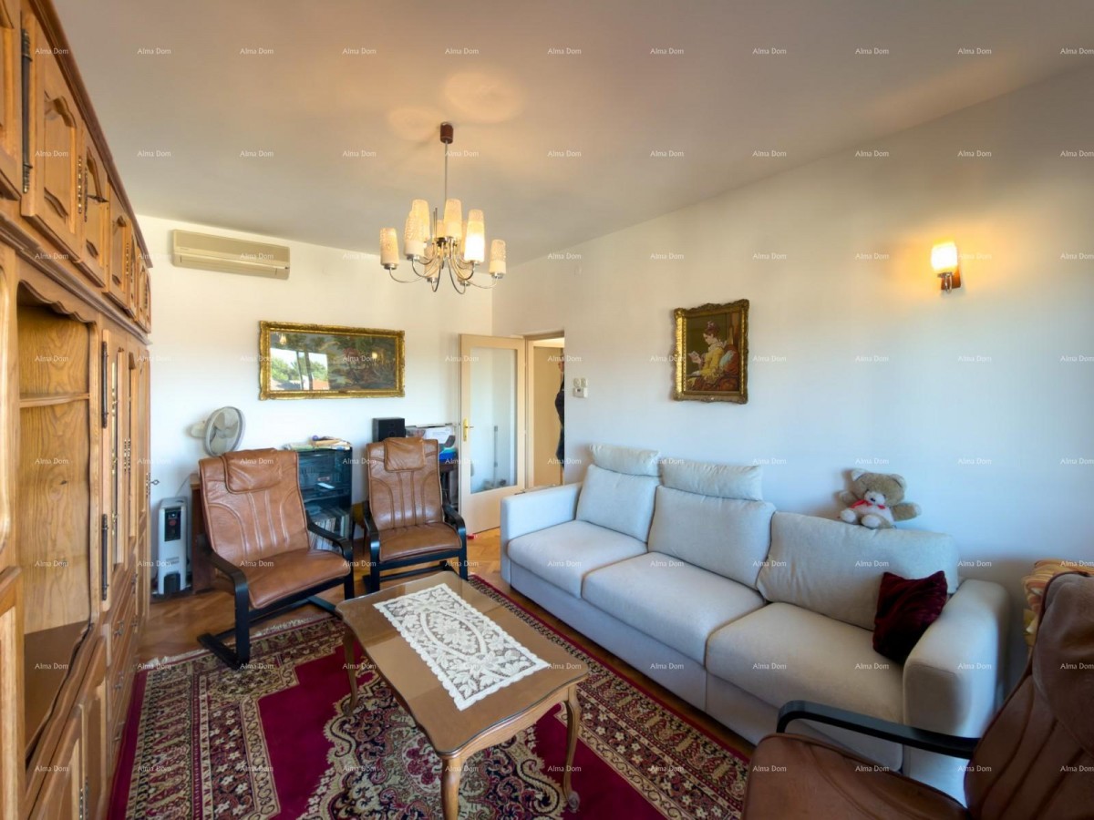 Pula – Casa con due unità abitative, a 50 m dal mare 28