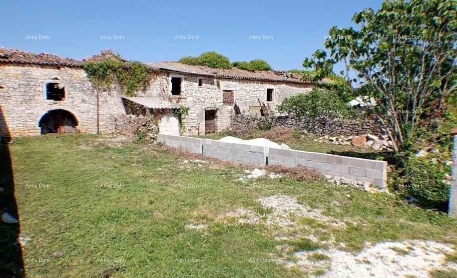Kamena casa per ristrutturazione – vicinanza a Šišan 1
