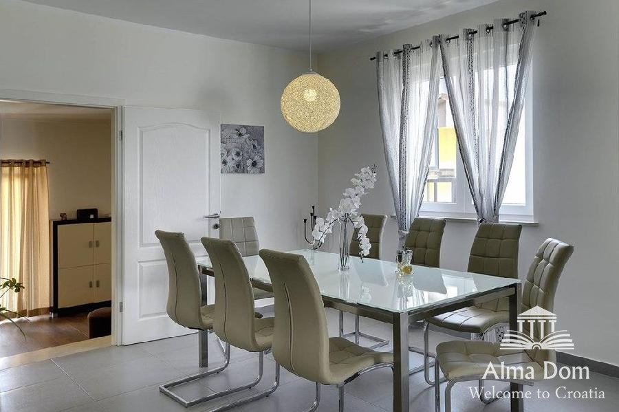 Medulin, casa indipendente con la piscina 17