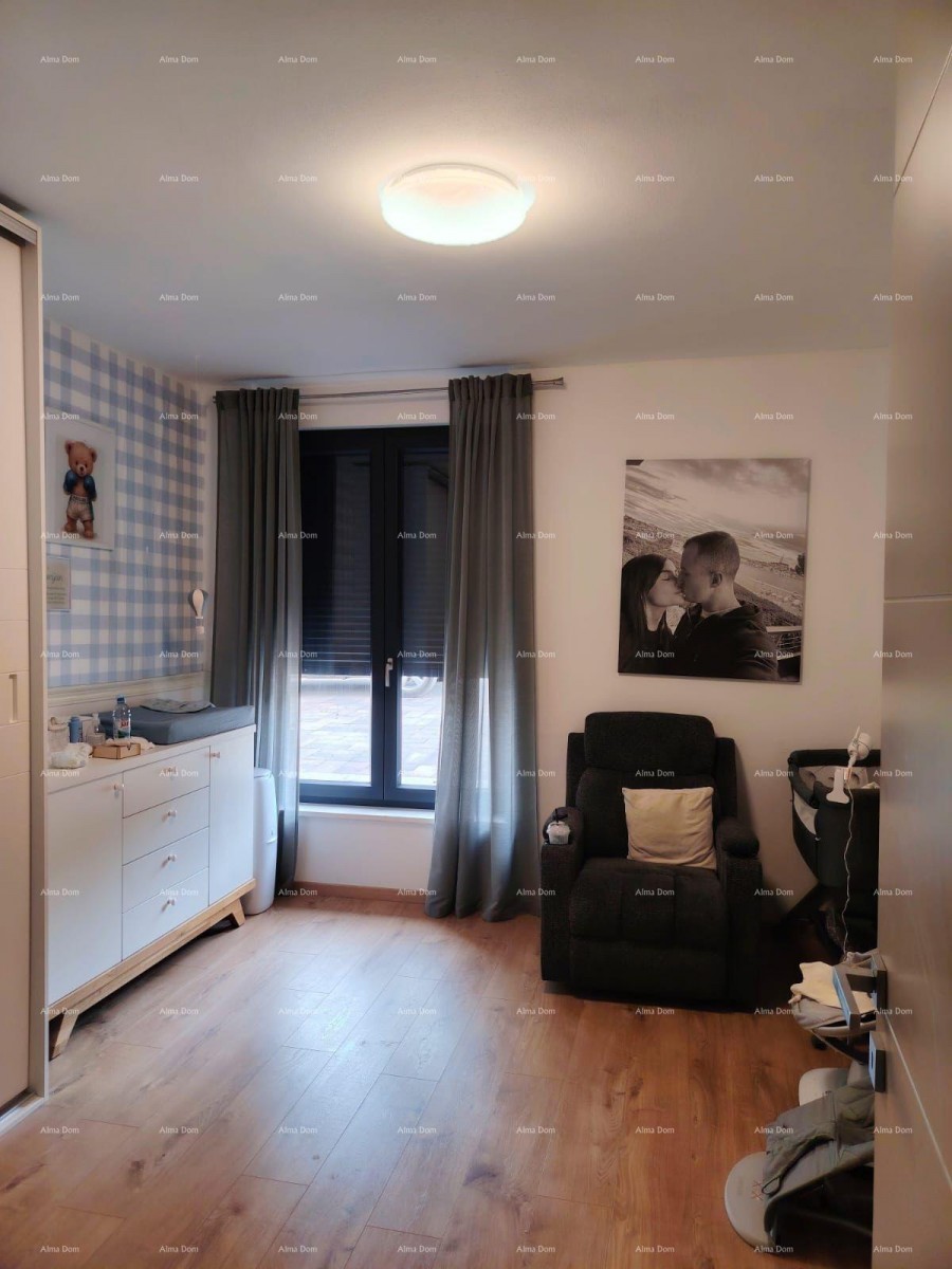 Luksuzno stanovanje s pogledom na morje, 30 m od plaže, popolno za družino 7