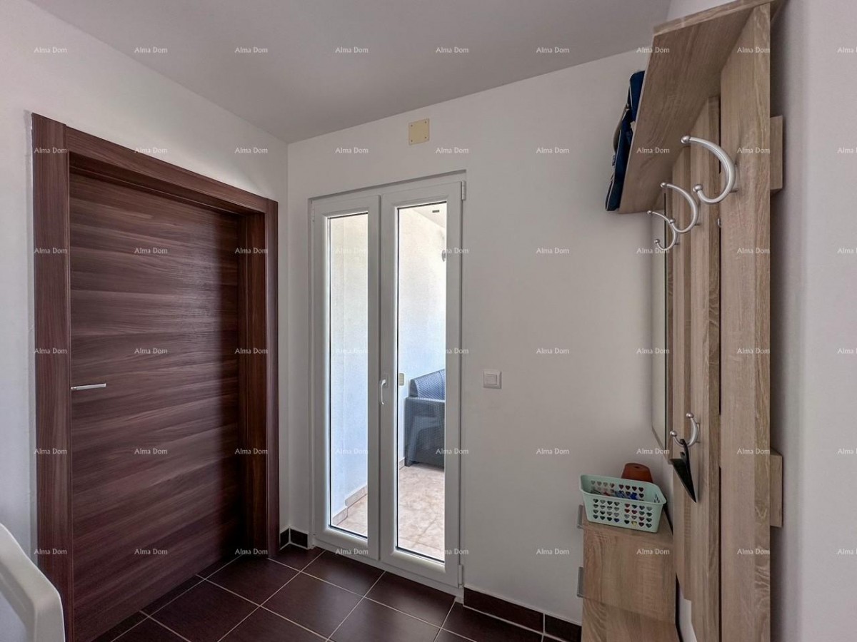 Продаем дом с двумя квартирами в Валбандоне. 3