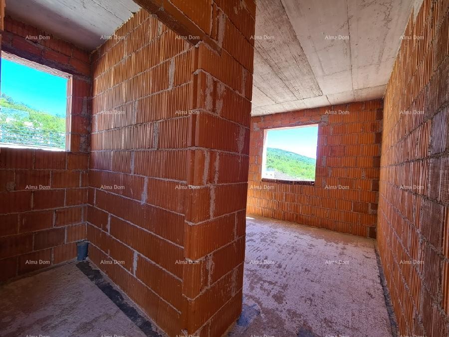 Villa under construction with sea view! 10