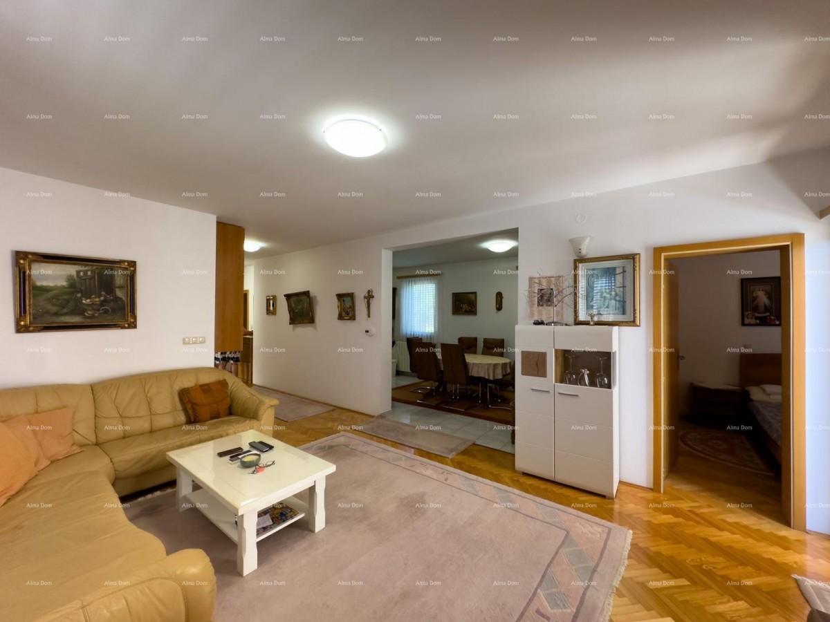 Prodajemo apartmajsko hišo na mirni lokaciji v Medulinu! 8