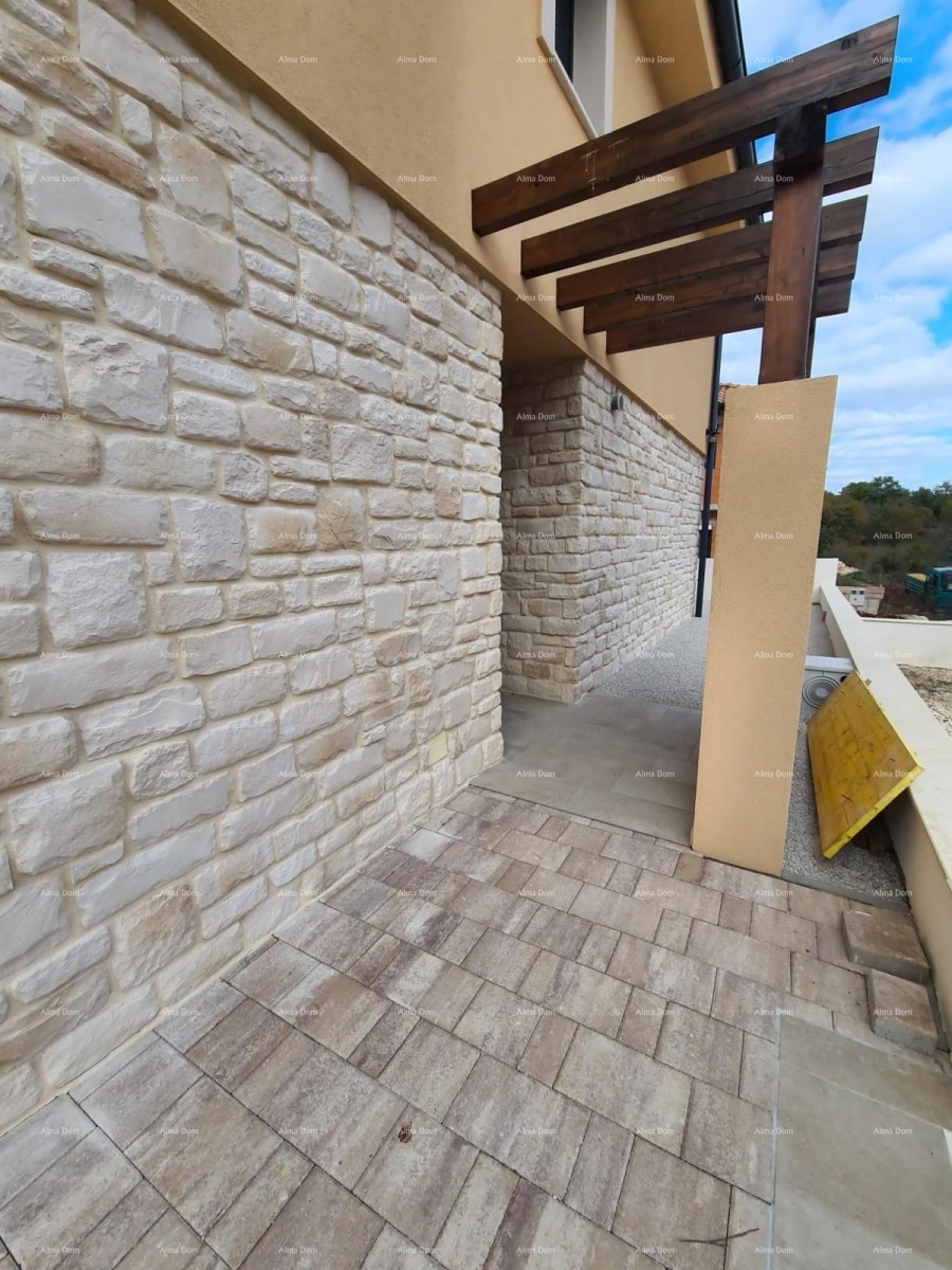 Casa con piscina in vendita -Svetvinčenat 4