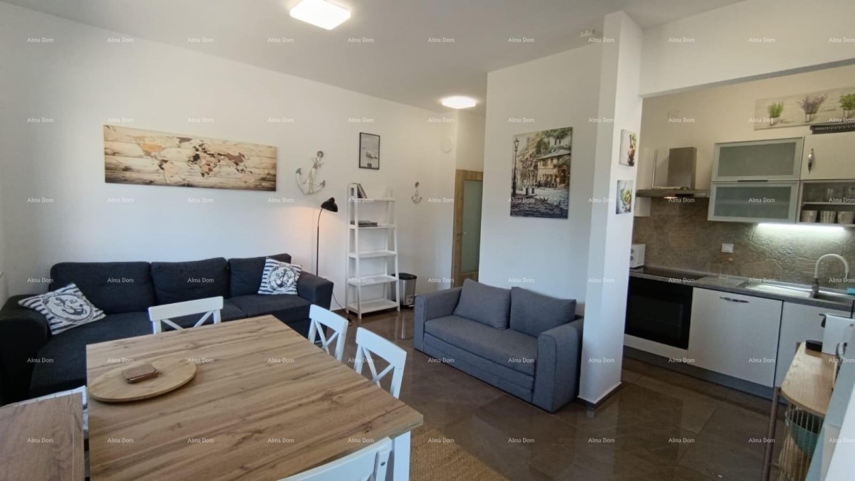 Appartamento con terrazza, posto auto e piscina comune – Premantura 4