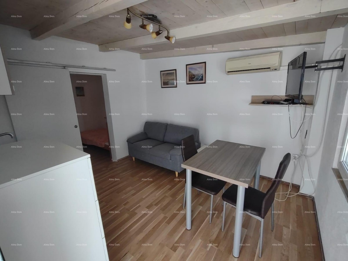 PULA - hiša na odlični lokaciji (2 ločena prostora) 12