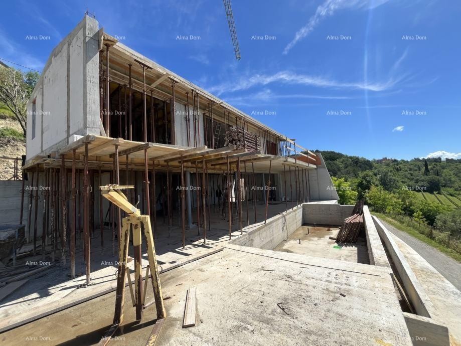 Продается недавно построенный современный особняк с бассейном недалеко от Буе 11