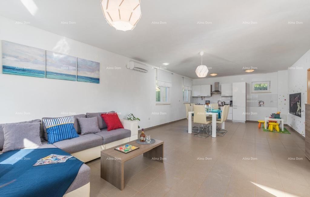 Дом отдыха с бассейном и большим садом 29