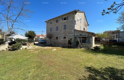 Beautiful stone House 10 km Poreč.