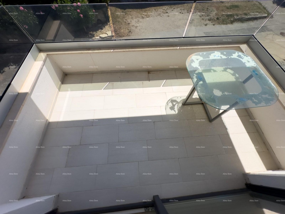 Stan u Medulinu, blizu mora i centra. 20