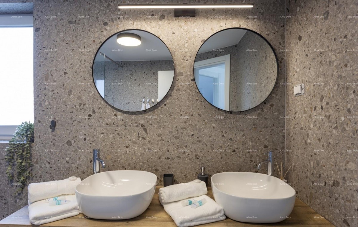 Casa moderna a Medulin, 800 m dal centro e 150 m dal mare – ideale per famiglie o come investimento! 14