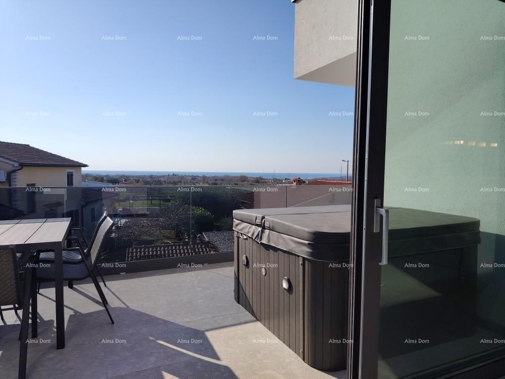 Top-notch three-bedroom apartment with a sea view, furnished 6