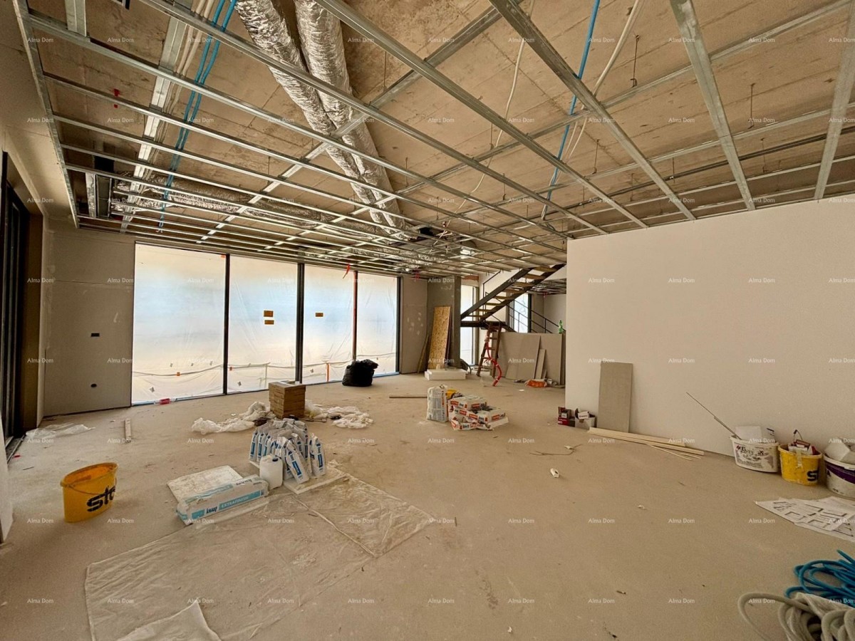 Prodaje se moderna vila u Rovinju 33