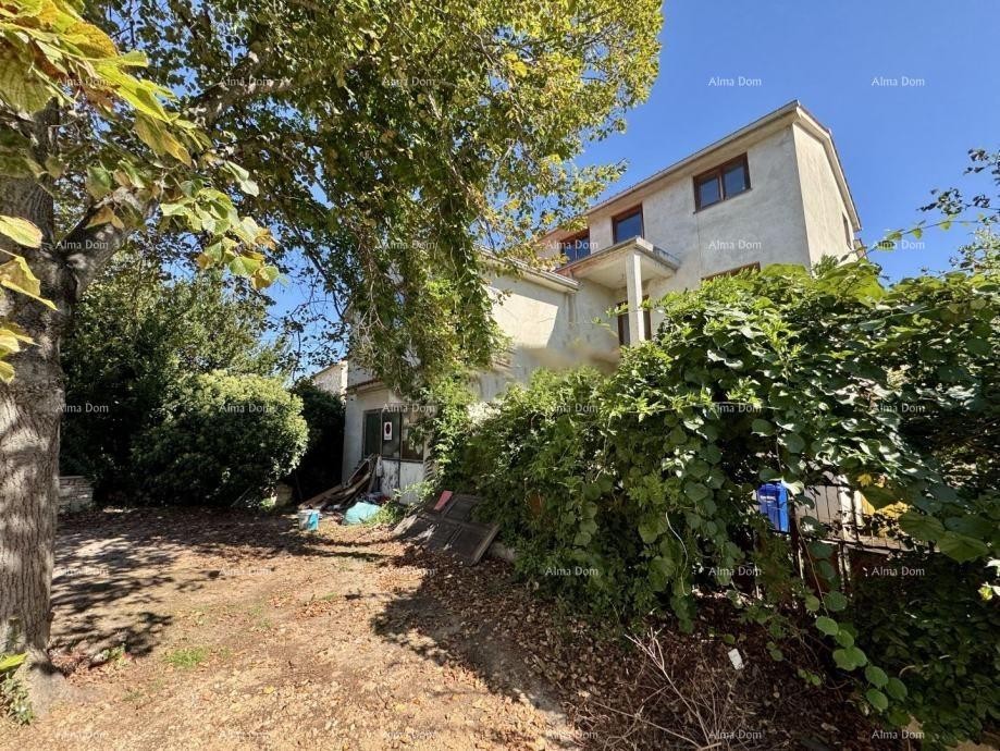 Pomer, House 246 m² with yard 3