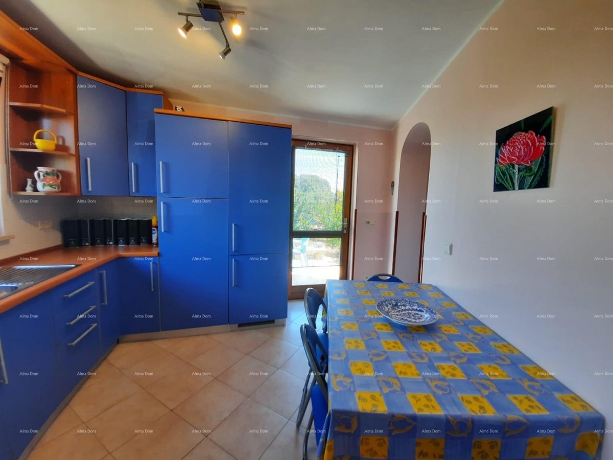 Prodaje se samostojeća kuća, 175 m2, Marčana 5