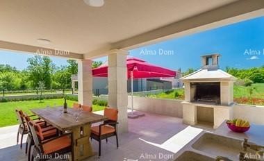 Beautiful villa for sale, Marčana 7