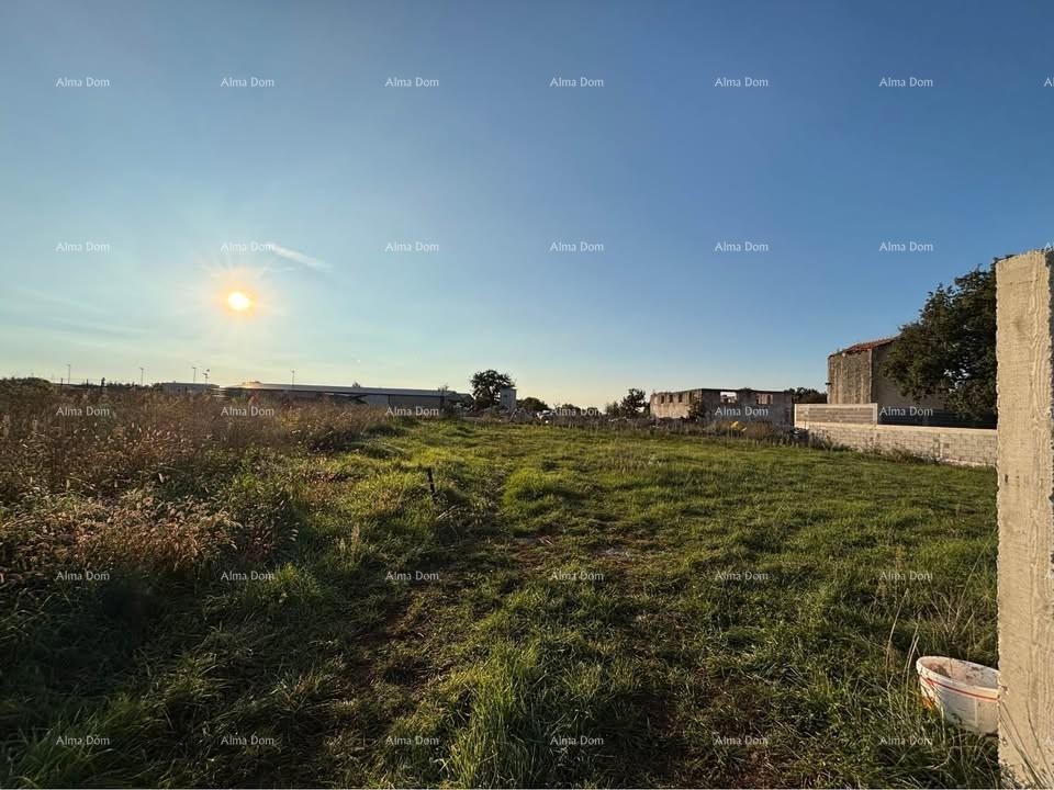 Prodaje se građevinsko zemljište – Marčana (474 m²)Industrijska zona 1
