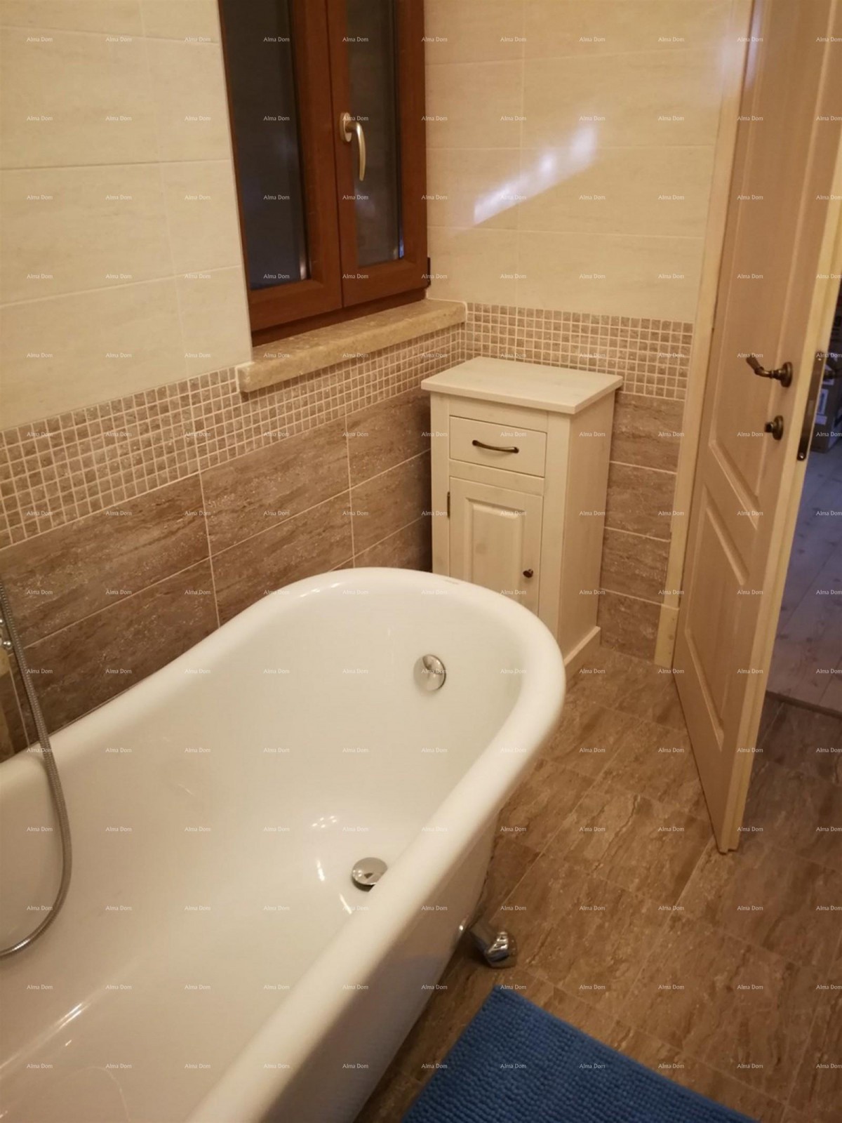 Labin area, Stone house with a pool and large yard 14