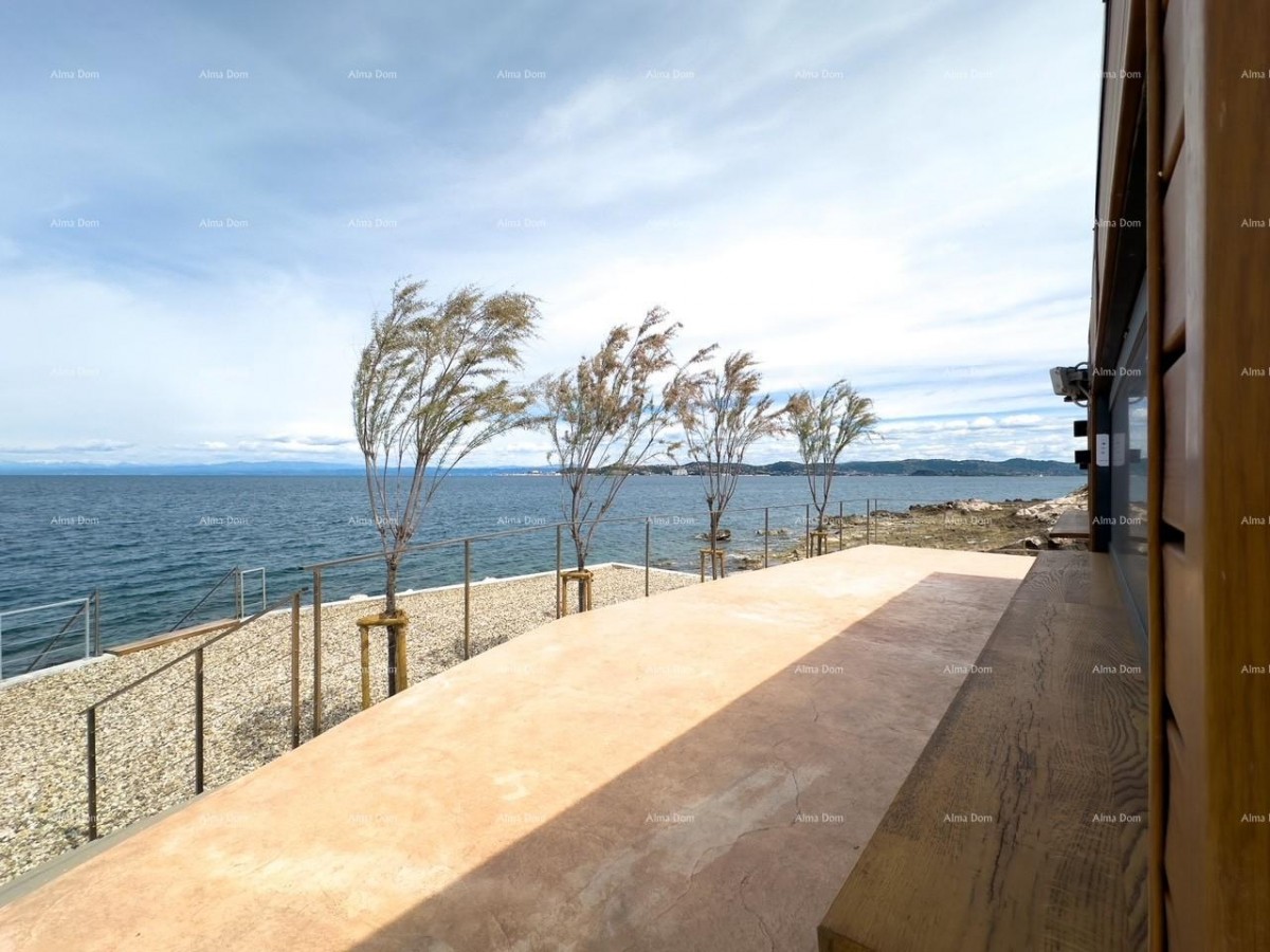 Umag. Prodajemo apartman u luksuznom Aparthotelu! Crveni Vrh 30