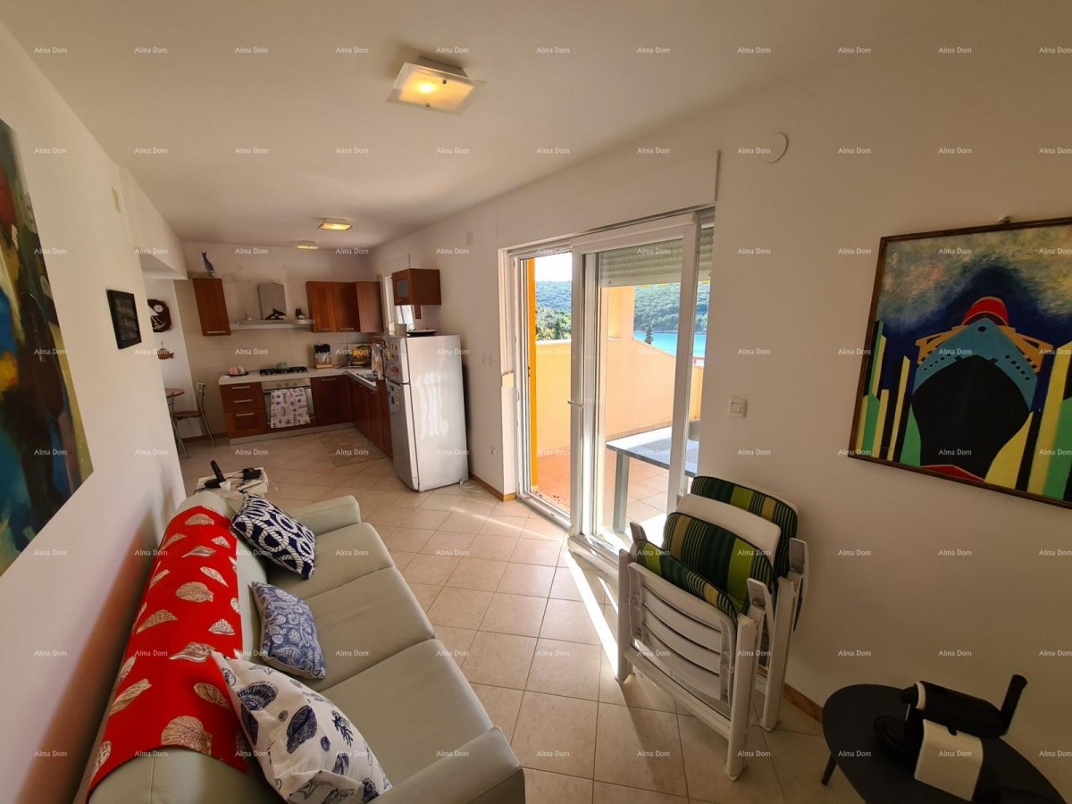 Apartma z odprtim pogledom na zaliv in morje. 18