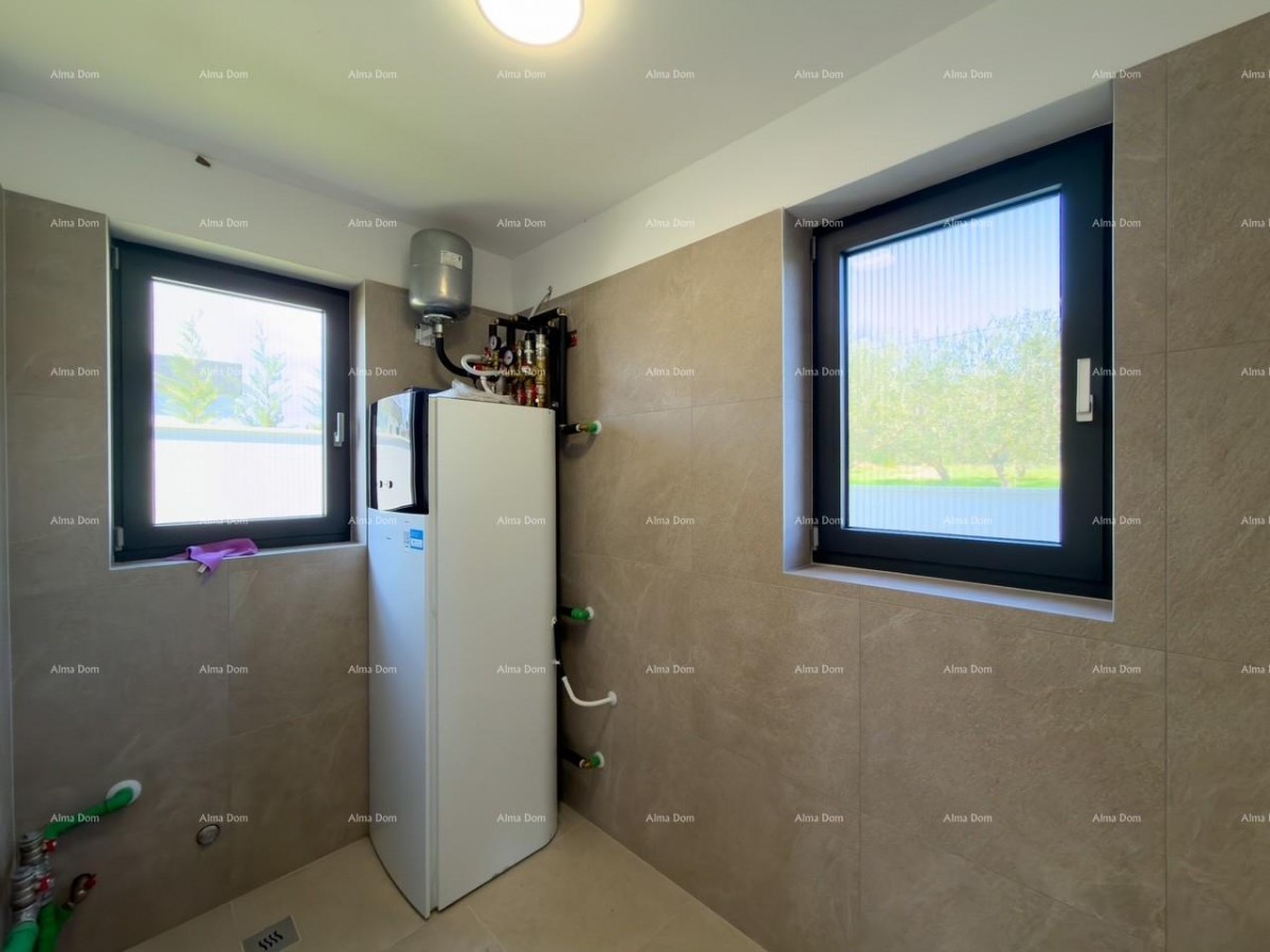 Современная вилла в 100 метрах от моря! 11