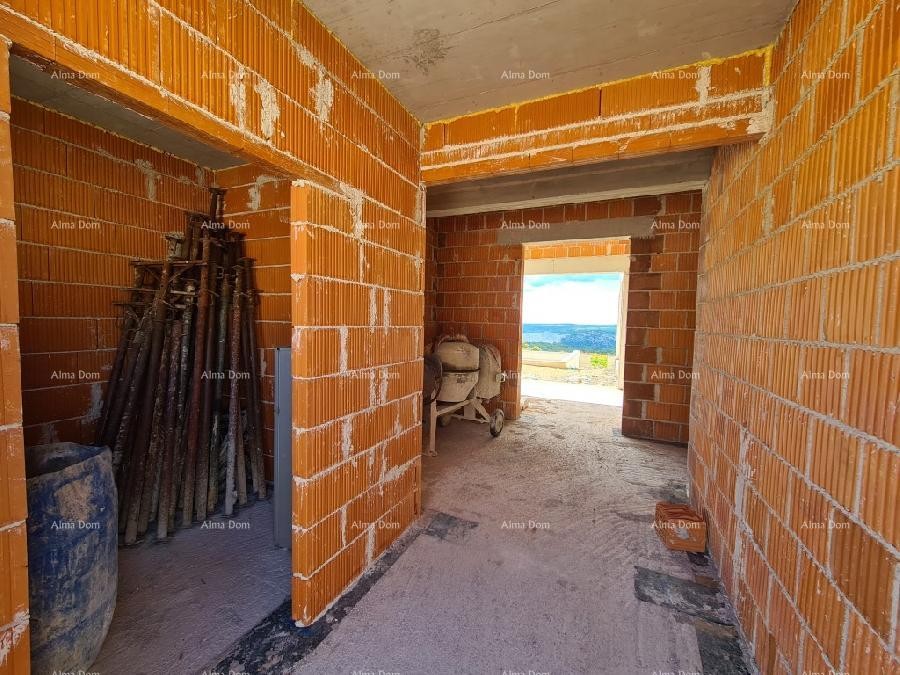 Villa under construction with sea view! 5