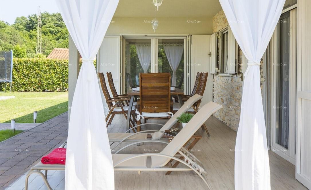 Labin – Appartamento ristrutturato con piscina 4